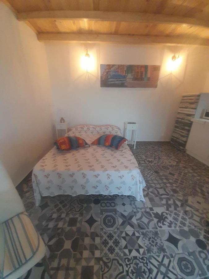 Estudio Dominicana In Albufeira Gale Ngoại thất bức ảnh