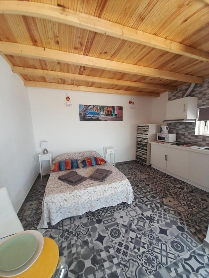 Estudio Dominicana In Albufeira Gale Ngoại thất bức ảnh